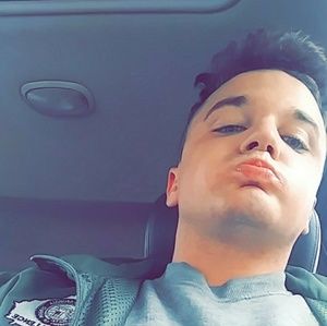 Meet your Posher, Joshua